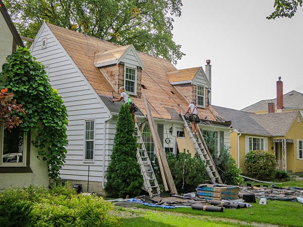 Licensed Seattle Roofing Company for Safe & Secure Roofing