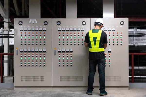 Commercial Refrigeration Repairs Available for Emergency Cooling Problems
