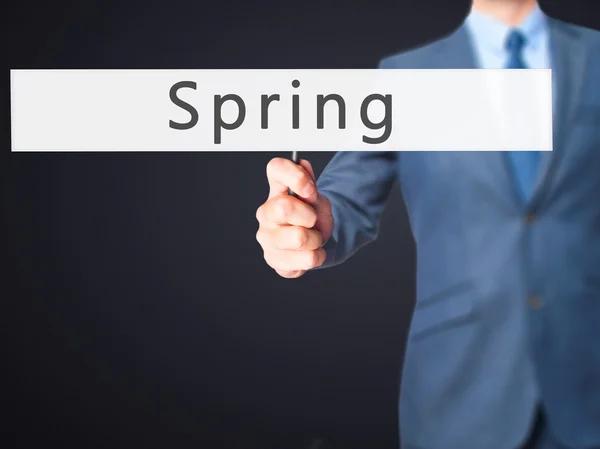 Why AC Repair Spring Services Matter During Hot Weather