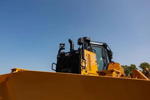 Machinery and Equipment Valuation for Buying and Selling Assets